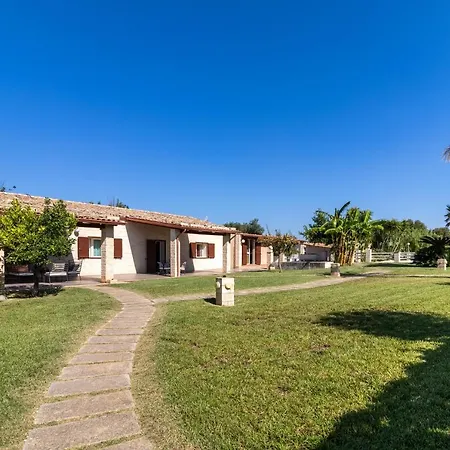 Santa Croce Villa